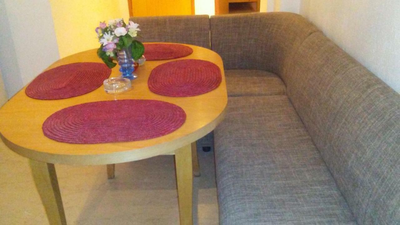 St Paul And Peter'S House Apartment อัสโปรวาลตา ภายนอก รูปภาพ