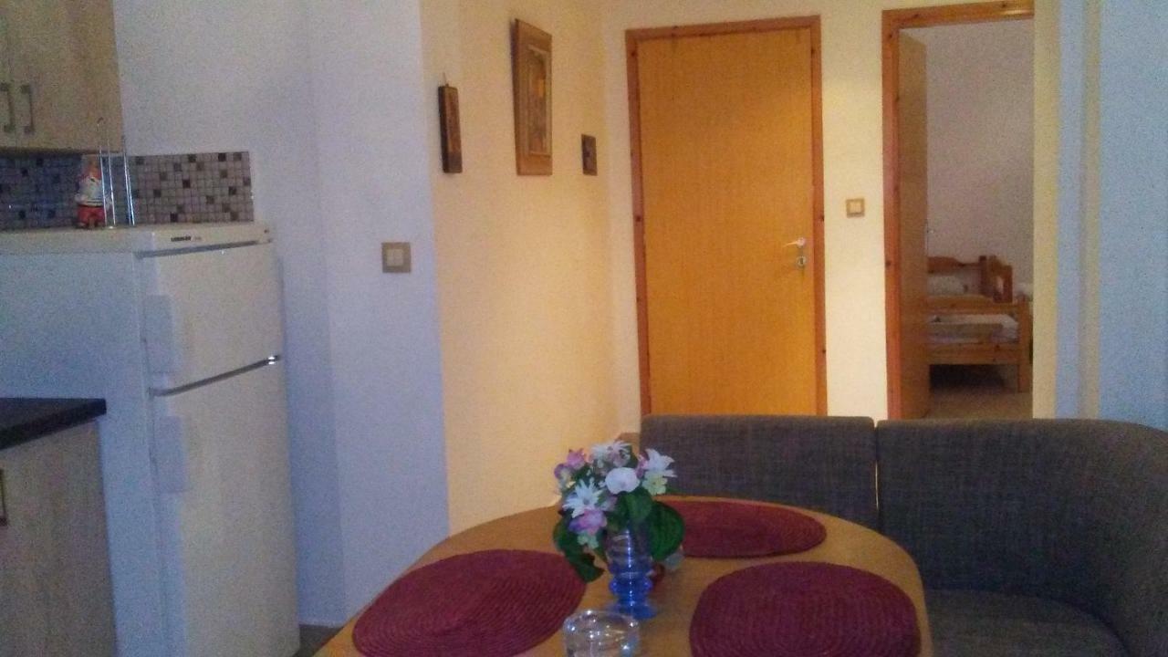 St Paul And Peter'S House Apartment อัสโปรวาลตา ภายนอก รูปภาพ